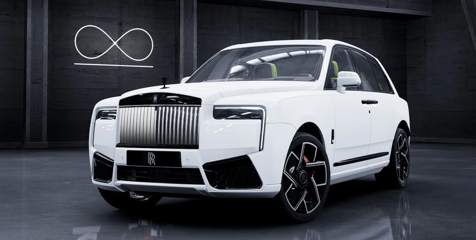 2024 Rolls-Royce Cullinan Black Badge — photo 1